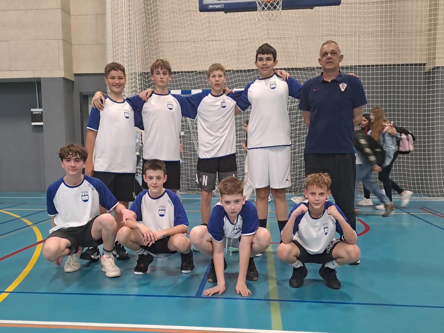 ŠŠD „Ploče“ Osnovna škola „Vladimir Nazor“ Ploče